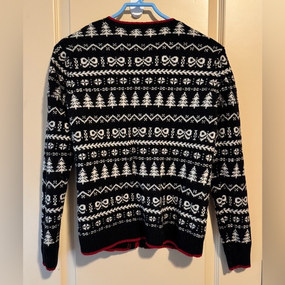 Charter Club Black and White Cardigan with Red Trim - Picture 5 of 14